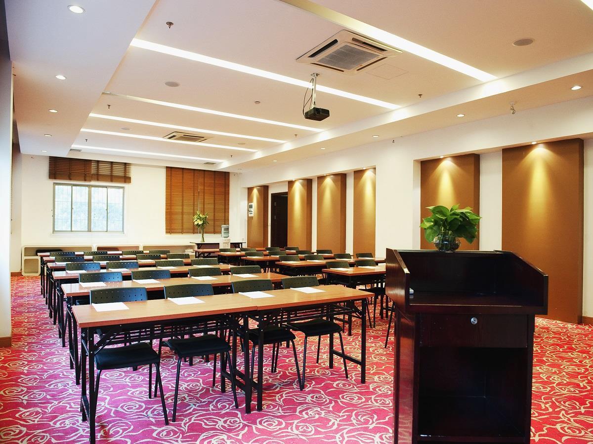 Ji Hotel Shanghai Lujiazui Exterior photo