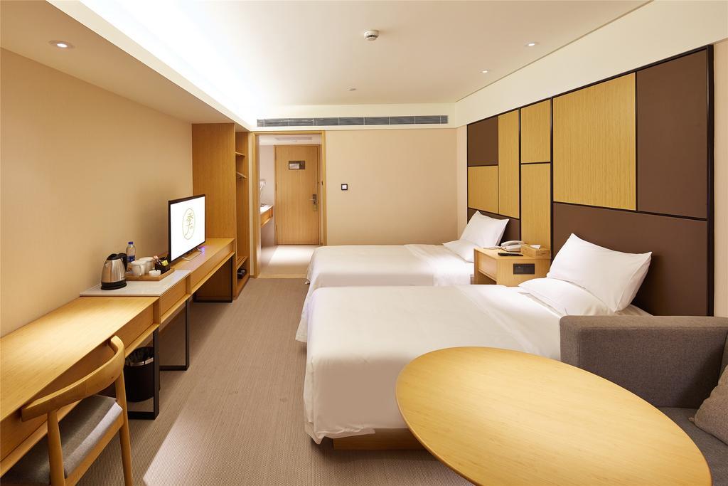 Ji Hotel Shanghai Lujiazui Exterior photo